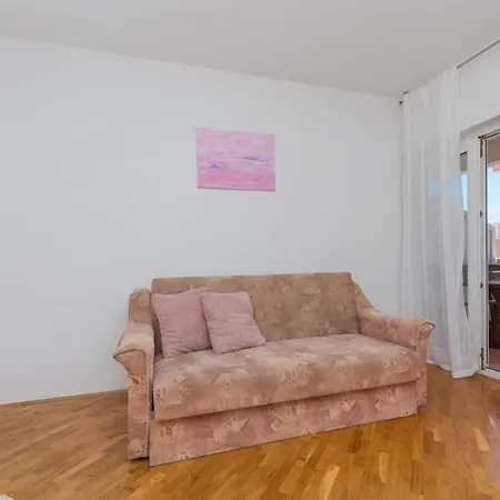 Apartment Skiljini Dvori - Makarska